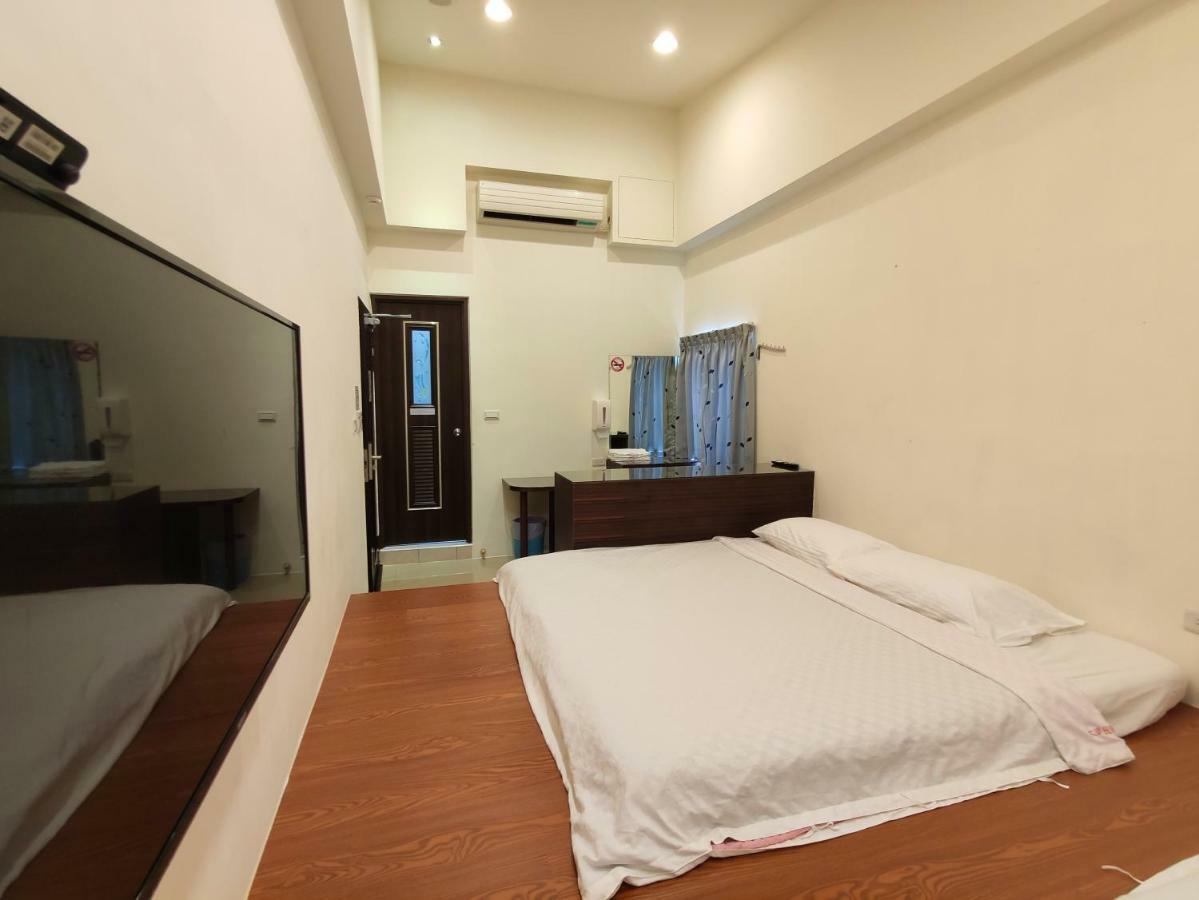 Feng Homestay Zhongpu Екстер'єр фото