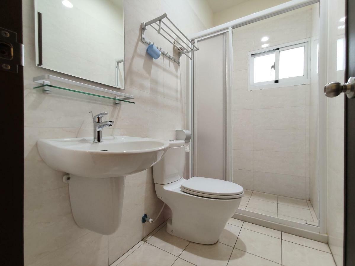 Feng Homestay Zhongpu Екстер'єр фото