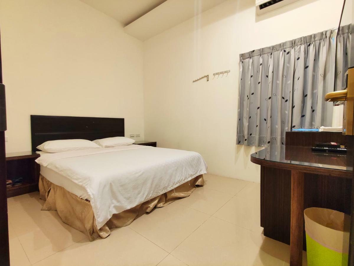 Feng Homestay Zhongpu Екстер'єр фото
